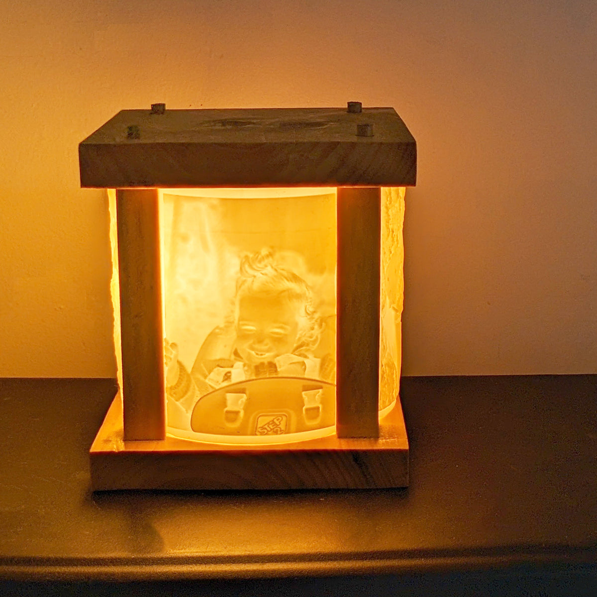 Custom Lithophane Lamp